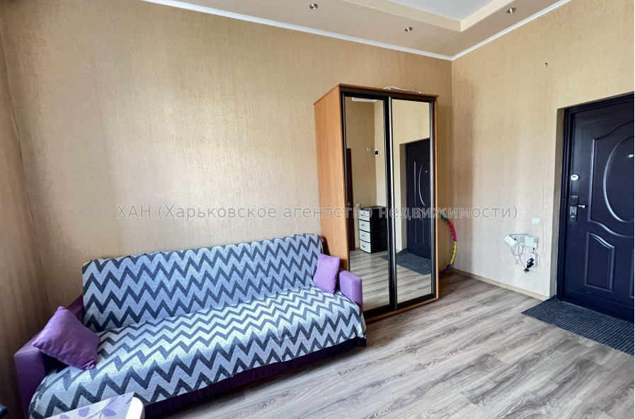 Продам квартиру, Конторская ул. , 1  ком., 20 м², капитальный ремонт 