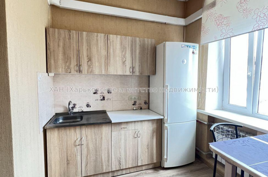Продам квартиру, Конторская ул. , 1  ком., 20 м², капитальный ремонт 
