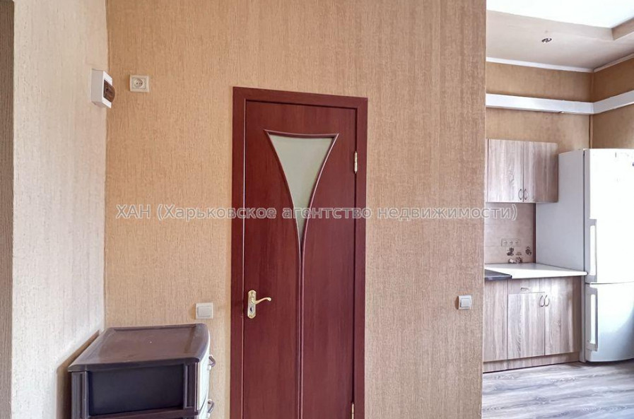 Продам квартиру, Конторская ул. , 1  ком., 20 м², капитальный ремонт 