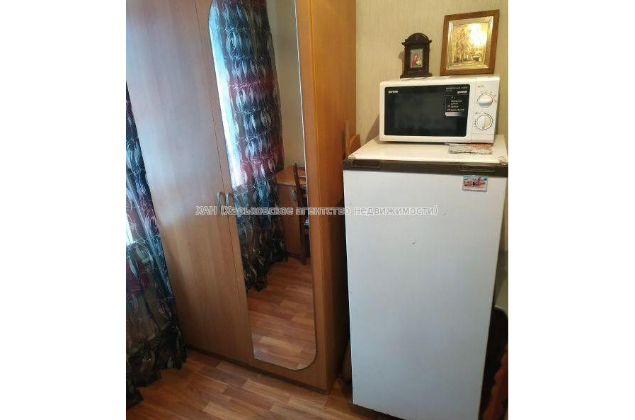 Продам квартиру, Ощепкова Андрея ул. , 1 кім., 13.20 м², косметический ремонт 