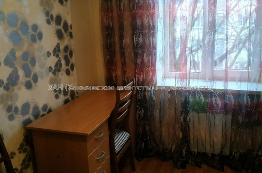 Продам квартиру, Ощепкова Андрея ул. , 1 кім., 13.20 м², косметический ремонт 