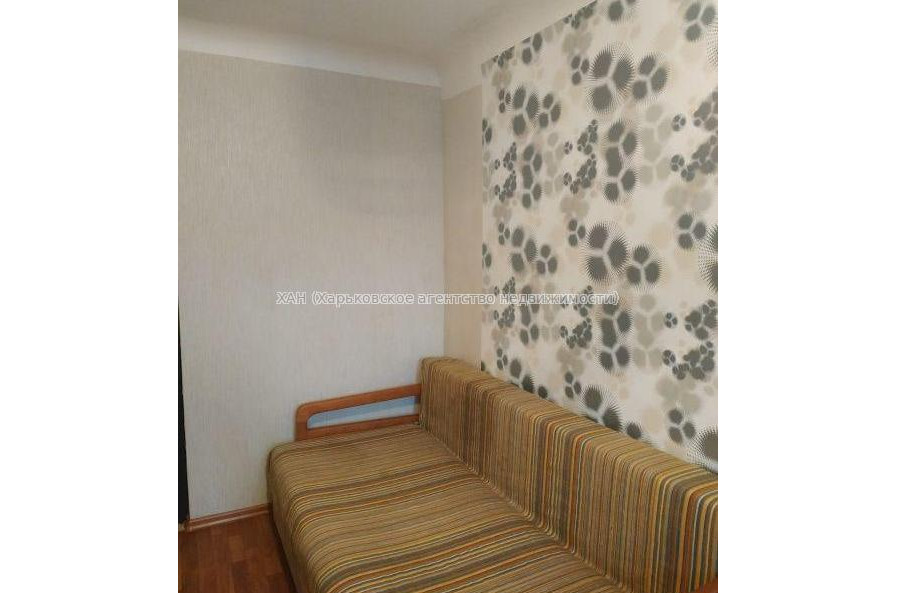 Продам квартиру, Ощепкова Андрея ул. , 1 кім., 13.20 м², косметический ремонт 