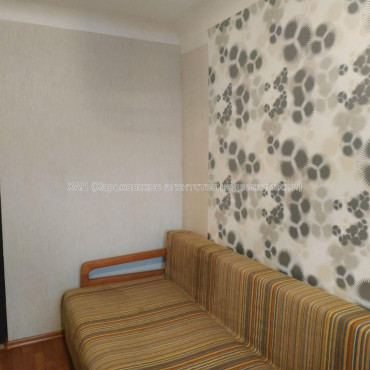 Продам квартиру, Ощепкова Андрея ул. , 1 кім., 13.20 м², косметический ремонт 