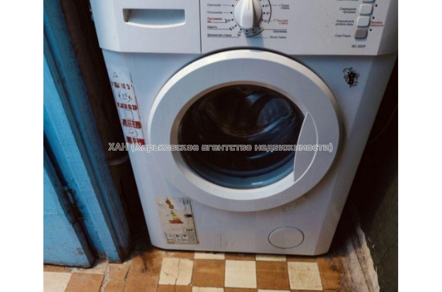 Продам квартиру, Золочевская ул. , 1 кім., 18 м², косметический ремонт 