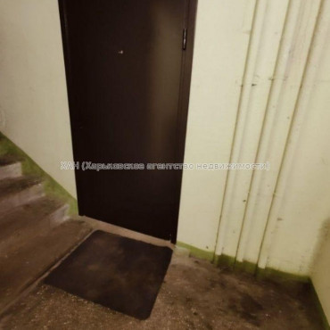 Продам квартиру, Золочевская ул. , 1  ком., 18 м², косметический ремонт 