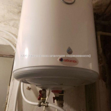 Продам квартиру, Золочевская ул. , 1  ком., 18 м², косметический ремонт 