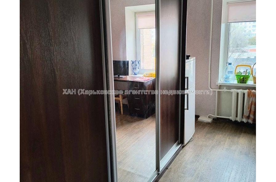 Продам квартиру, Золочевская ул. , 1  ком., 18 м², косметический ремонт 