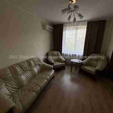 Продам квартиру, Ахсарова Энвера ул. , 3 кім., 66 м², евроремонт 