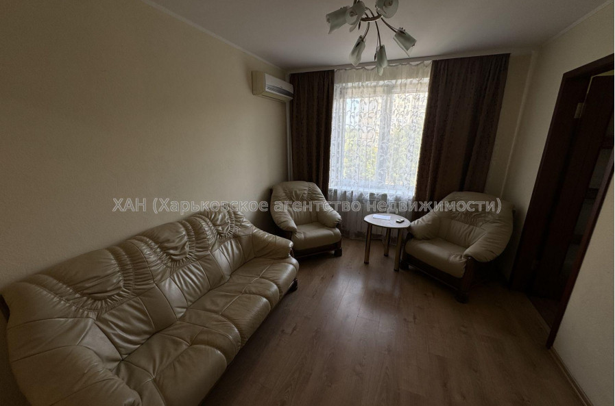 Продам квартиру, Ахсарова Энвера ул. , 3 кім., 66 м², евроремонт 