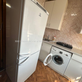Продам квартиру, Жасминовый б-р , 2  ком., 44.30 м², косметический ремонт