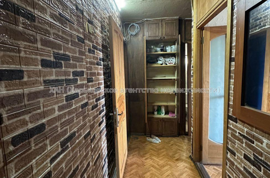 Продам квартиру, Жасминовый б-р , 2  ком., 44.30 м², косметический ремонт 