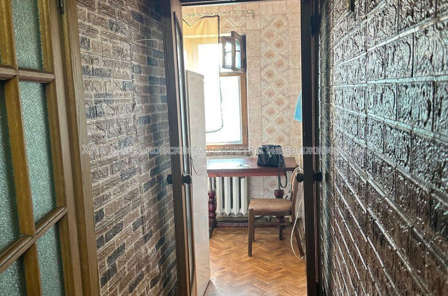 Продам квартиру, Жасминовый б-р , 2  ком., 44.30 м², косметический ремонт 