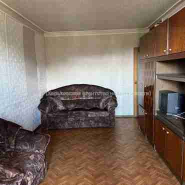 Продам квартиру, Жасминовый б-р , 2  ком., 44.30 м², косметический ремонт 