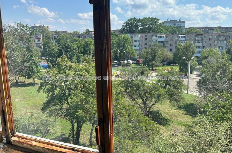 Продам квартиру, Жасминовый б-р , 2  ком., 44.30 м², косметический ремонт 