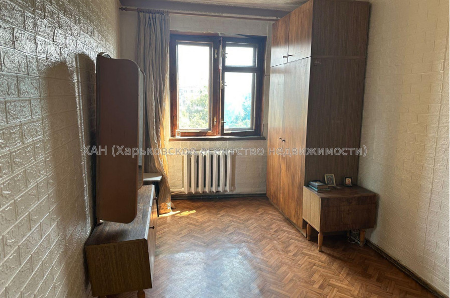 Продам квартиру, Жасминовый б-р , 2  ком., 44.30 м², косметический ремонт 