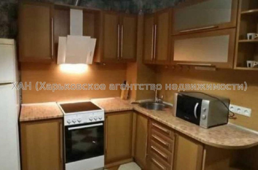 Продам квартиру, Леся Сердюка ул. , 1  ком., 34 м², косметический ремонт 