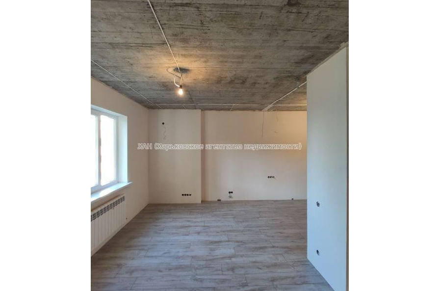 Продам квартиру, Макеевская ул. , 1 кім., 49 м², частичный ремонт 