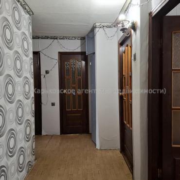 Продам квартиру, Вишталя ул. , 4 , 2  ком., 58.50 м², косметический ремонт 