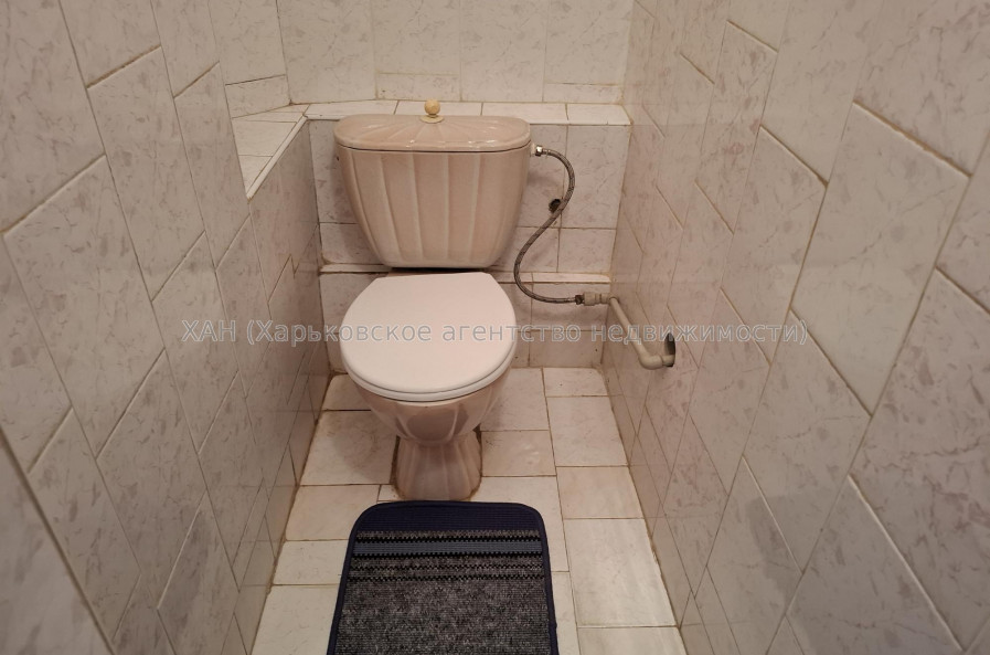 Продам квартиру, Вишталя ул. , 4 , 2  ком., 58.50 м², косметический ремонт 