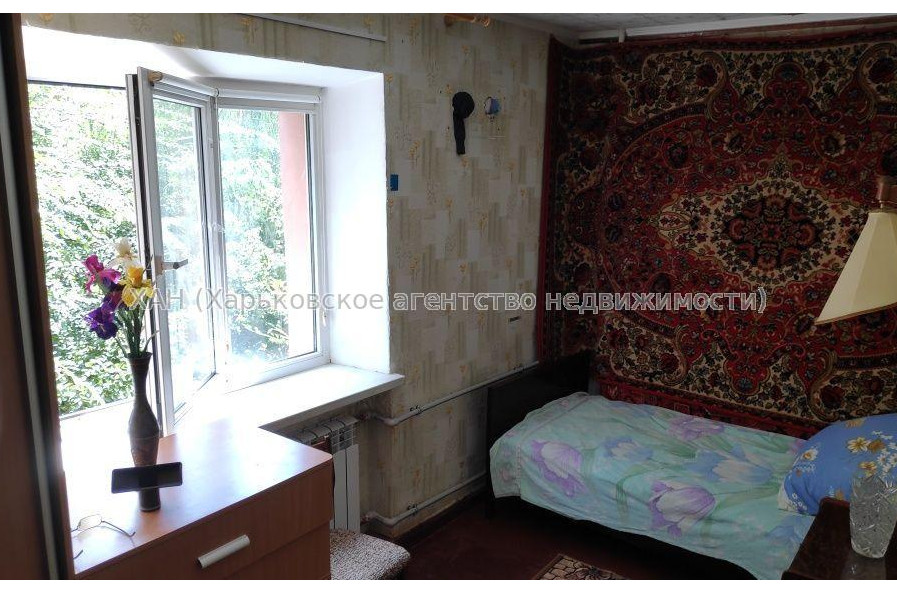 Продам квартиру, 23 Августа ул. , 11А , 2 кім., 41 м², советский ремонт 