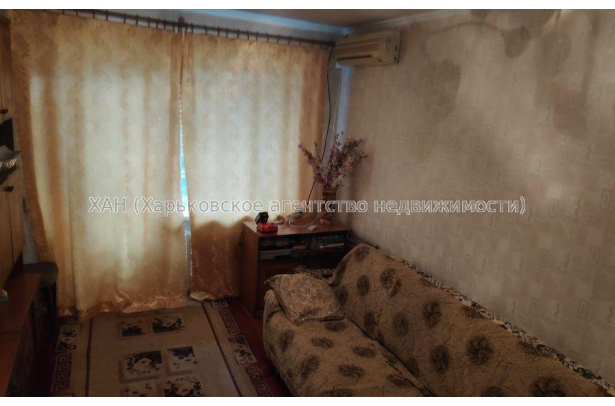 Продам квартиру, 23 Августа ул. , 11А , 2 кім., 41 м², советский ремонт 