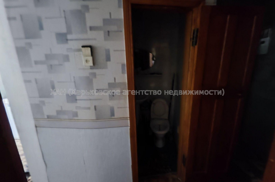 Продам квартиру, 23 Августа ул. , 11А , 2 кім., 41 м², советский ремонт 