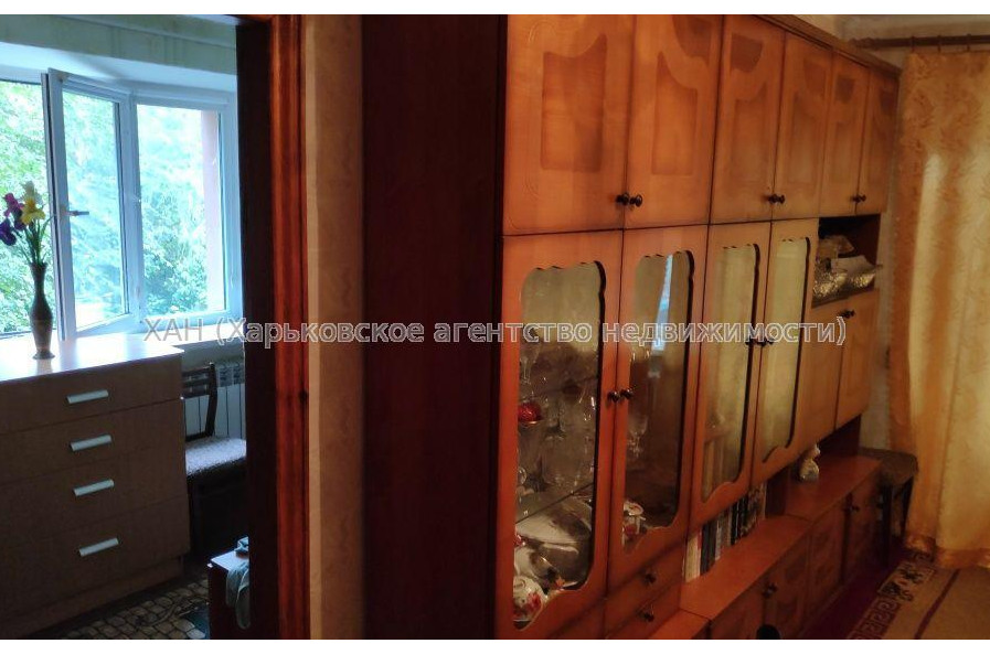 Продам квартиру, 23 Августа ул. , 11А , 2 кім., 41 м², советский ремонт 