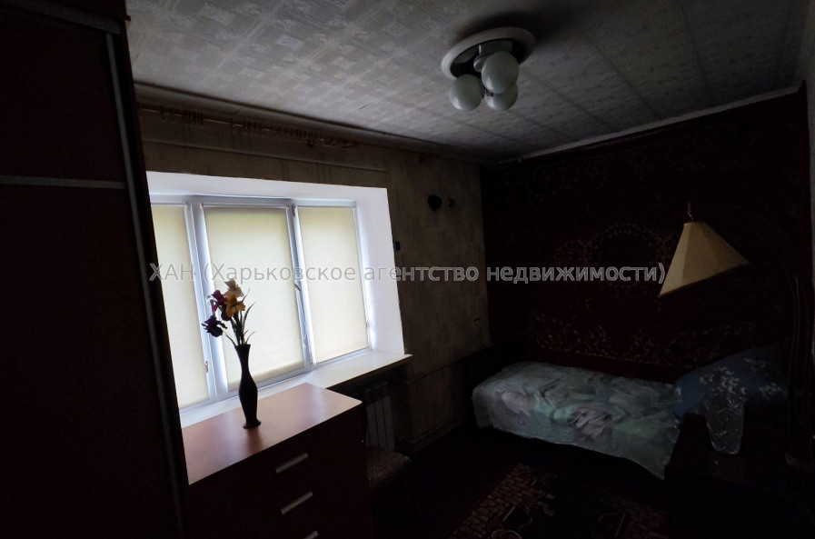 Продам квартиру, 23 Августа ул. , 11А , 2 кім., 41 м², советский ремонт 