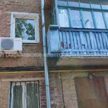 Продам квартиру, 23 Августа ул. , 11А , 2 кім., 41 м², советский ремонт 