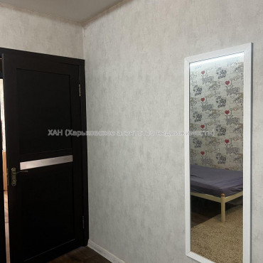 Продам квартиру, Самолетная ул. , 3 кім., 62 м², косметический ремонт 