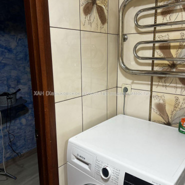 Продам квартиру, Самолетная ул. , 3 кім., 62 м², косметический ремонт 