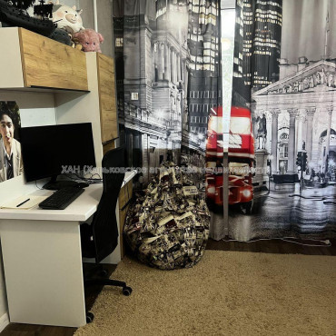 Продам квартиру, Самолетная ул. , 3 кім., 62 м², косметический ремонт 