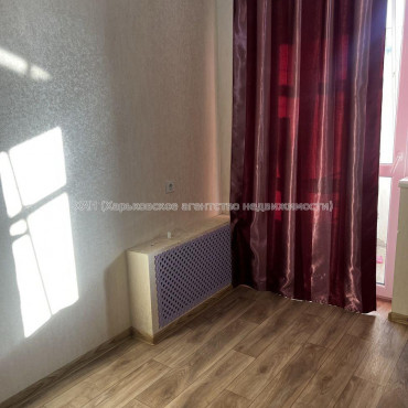 Продам квартиру, Самолетная ул. , 3 кім., 62 м², косметический ремонт 