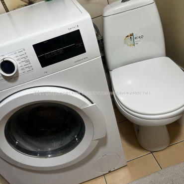 Продам квартиру, Самолетная ул. , 3 кім., 62 м², косметический ремонт 