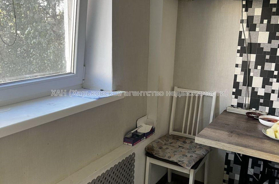 Продам квартиру, Самолетная ул. , 3  ком., 62 м², косметический ремонт 
