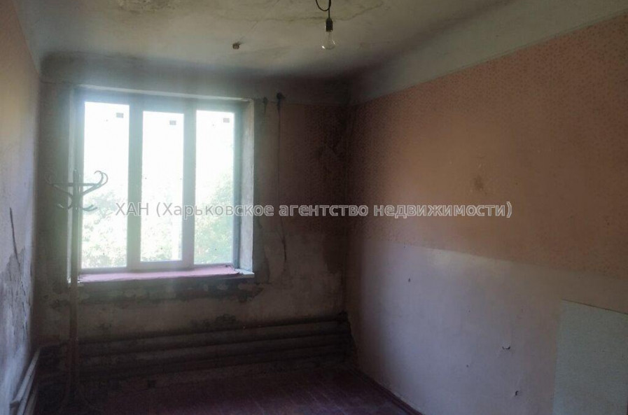 Продам квартиру, Коммунальщиков ул. , 1  ком., 22 м², без ремонта 