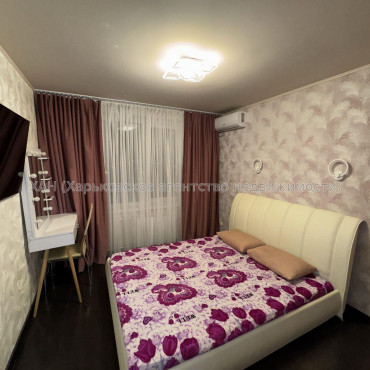 Продам квартиру, Дмитрия Коцюбайло ул. , 2  ком., 45.40 м², евроремонт 