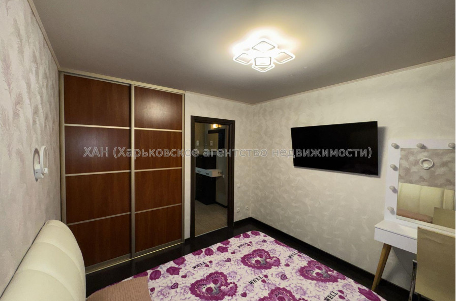 Продам квартиру, Дмитрия Коцюбайло ул. , 2  ком., 45.40 м², евроремонт 