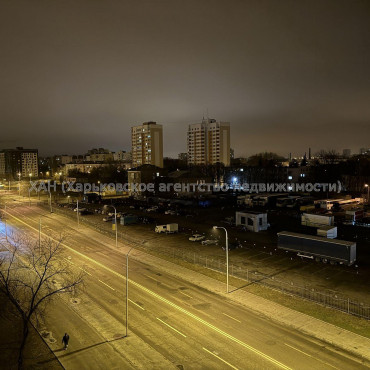 Продам квартиру, Дмитрия Коцюбайло ул. , 2  ком., 45.40 м², евроремонт 