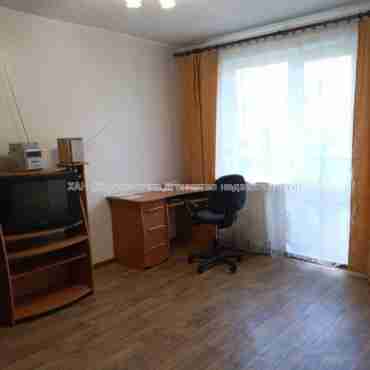 Продам квартиру, Деревянко ул. , 1  ком., 30 м², советский ремонт 