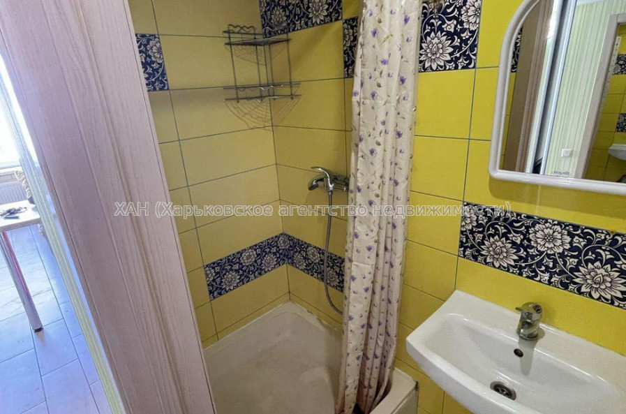 Продам квартиру, Шевченковский пер. , 1  ком., 19.50 м², косметический ремонт 