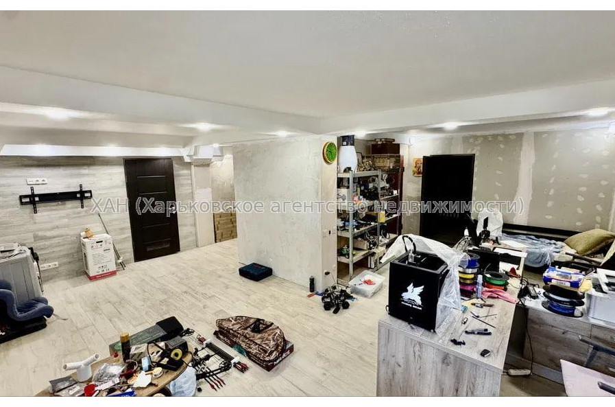 Продам будинок, Заярский пер. , 300 м², 15 соток, капитальный ремонт 