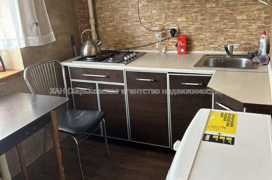 Продам квартиру, Волонтерская ул. , 2 кім., 56 м², советский ремонт 