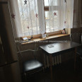Продам квартиру, Волонтерская ул. , 2 кім., 56 м², советский ремонт 