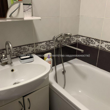 Продам квартиру, Добровольцев ул. , 1 кім., 25 м², косметический ремонт  - фото 10 Продам квартиру, Добровольцев ул. , 1 кім., 25 м², косметический ремонт