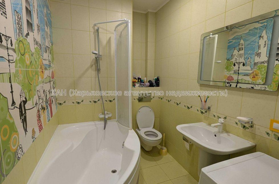 Продам квартиру, Станислава Парталы ул. , 2 кім., 68.40 м², авторский дизайн 