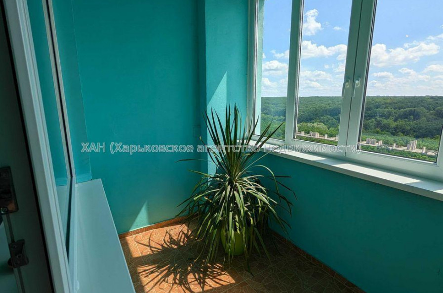 Продам квартиру, Станислава Парталы ул. , 2 кім., 68.40 м², авторский дизайн 