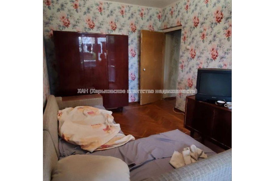Продам квартиру, Аэрокосмический пр. , 2 кім., 46 м², советский ремонт 