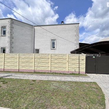 Продам дом, Афанасьевская ул. , 346 м², 7.30 сот., капитальный ремонт 