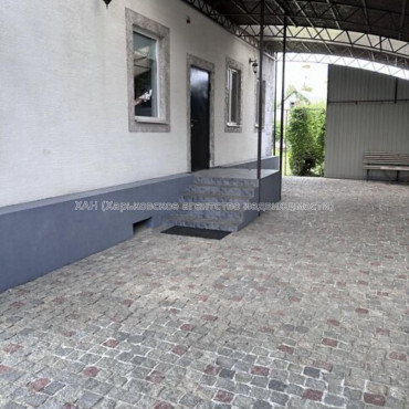 Продам будинок, Афанасьевская ул. , 346 м², 7.30 соток, капитальный ремонт 